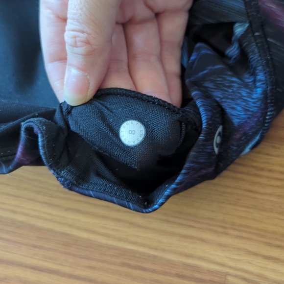 [Lululemon] Energy Sports Bra - Picture 7 of 7